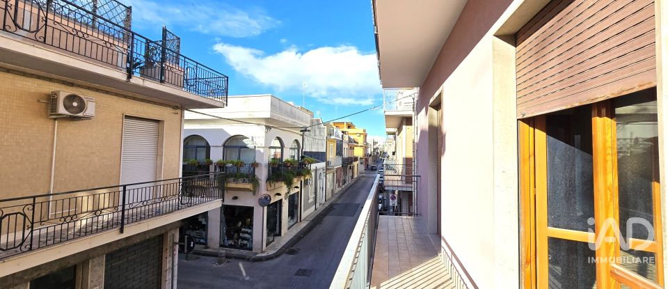 Apartment 7 rooms of 278 m² in Floridia (96014)