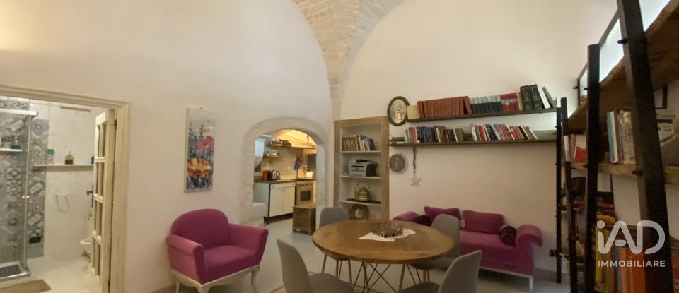 Costruzione di 150 m² in Cisternino (72014)