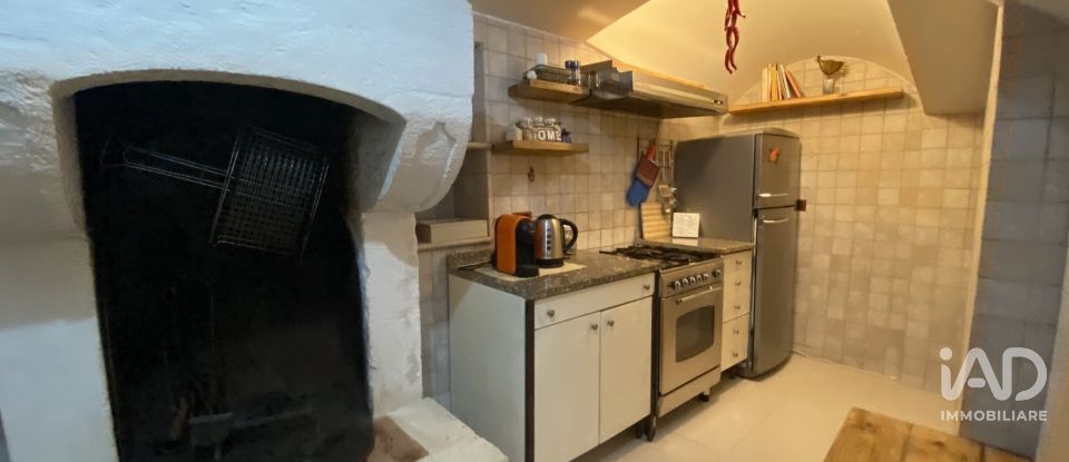 Costruzione di 150 m² in Cisternino (72014)