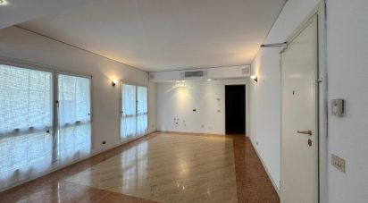 Quadrilocale di 120 m² a Mirandola (41037)