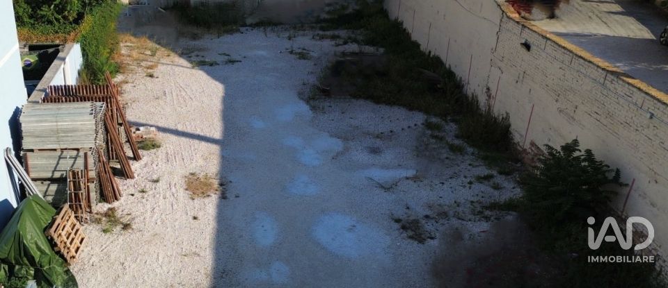 Posto auto di 500 m² in Civitanova Marche (62012)