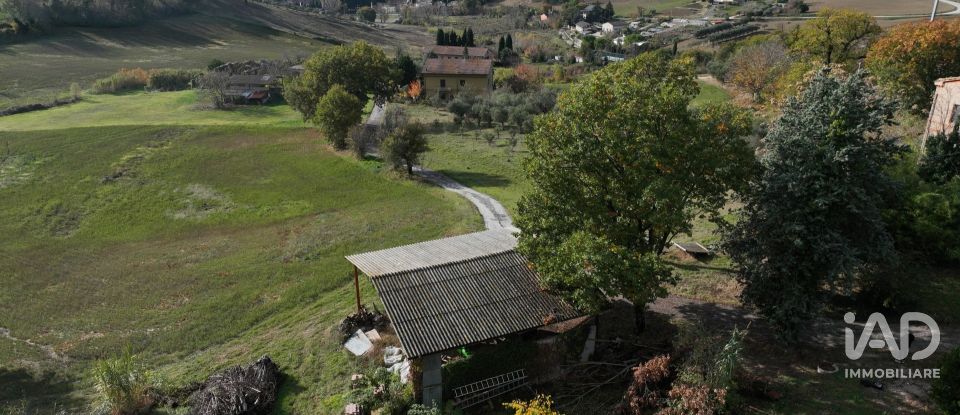 Casa indipendente 0 locali di 100 m² in Tolentino (62029)