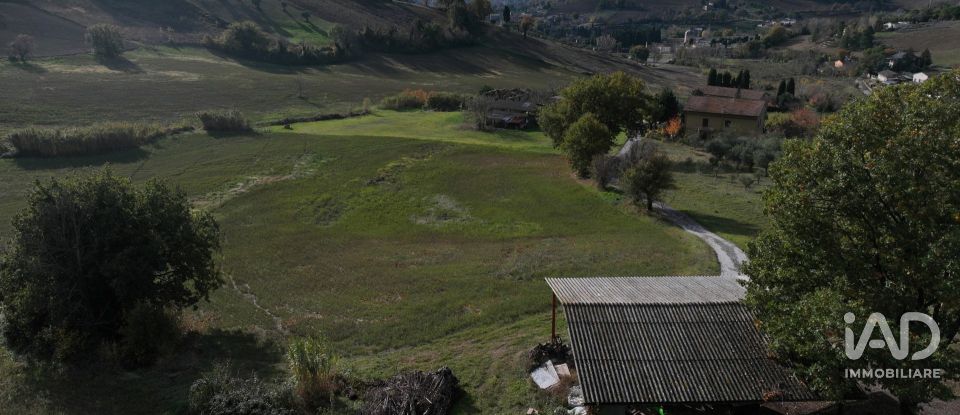 Casa indipendente 0 locali di 100 m² in Tolentino (62029)