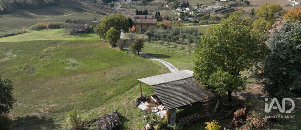 Casa indipendente 0 locali di 100 m² in Tolentino (62029)