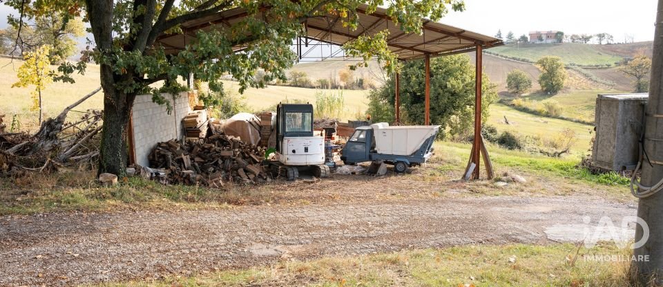 Casa indipendente 0 locali di 100 m² in Tolentino (62029)