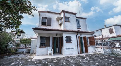 House 5 rooms of 95 m² in Comacchio (44022)