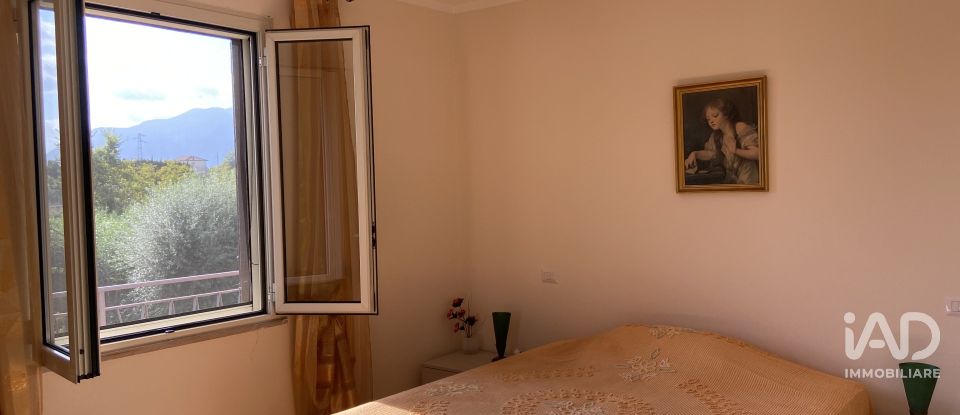 Appartamento 9 locali di 270 m² a Broccostella (03030)