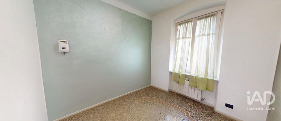 Apartment 6 rooms of 104 m² in Genova (16164)