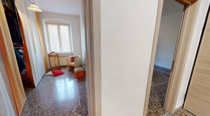 Apartment 6 rooms of 104 m² in Genova (16164)