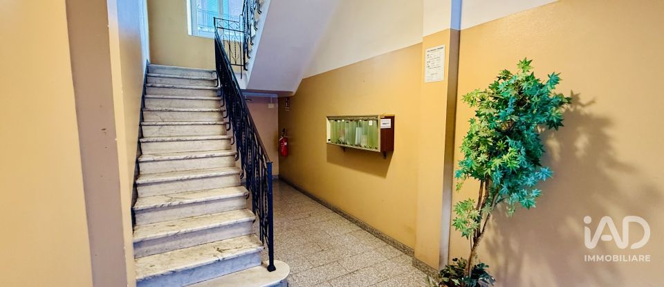 Apartment 6 rooms of 104 m² in Genova (16164)