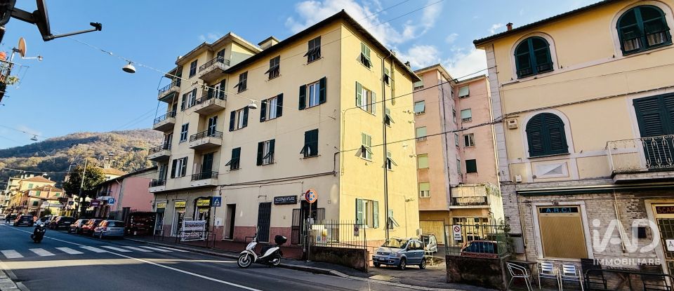 Apartment 6 rooms of 104 m² in Genova (16164)