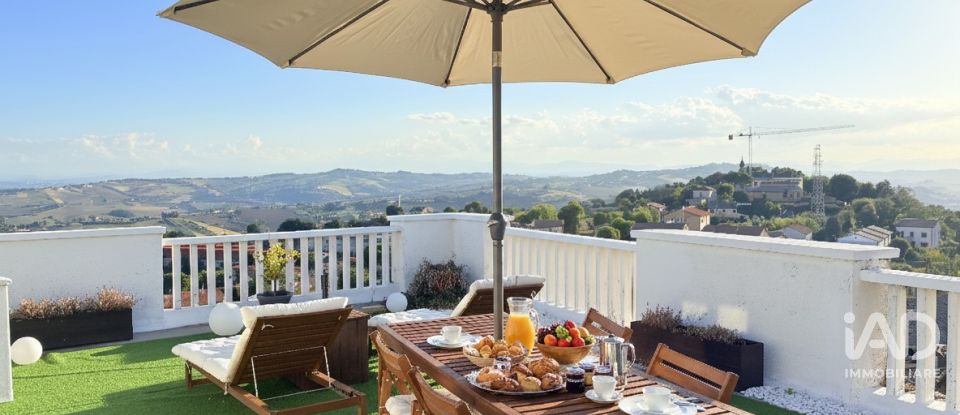 Apartment 6 rooms of 189 m² in Potenza Picena (62018)