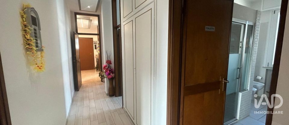 Four-room apartment of 180 m² in Mirandola (41037)