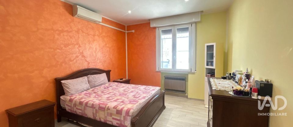 Four-room apartment of 180 m² in Mirandola (41037)