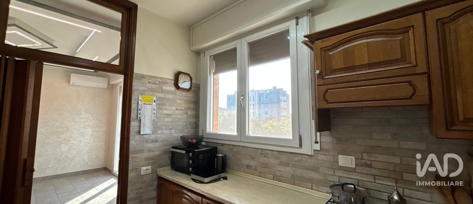 Four-room apartment of 180 m² in Mirandola (41037)