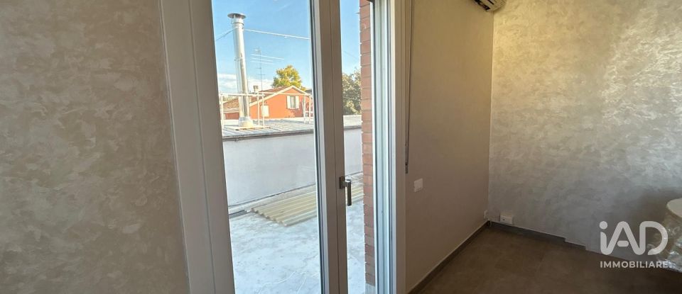 Four-room apartment of 180 m² in Mirandola (41037)