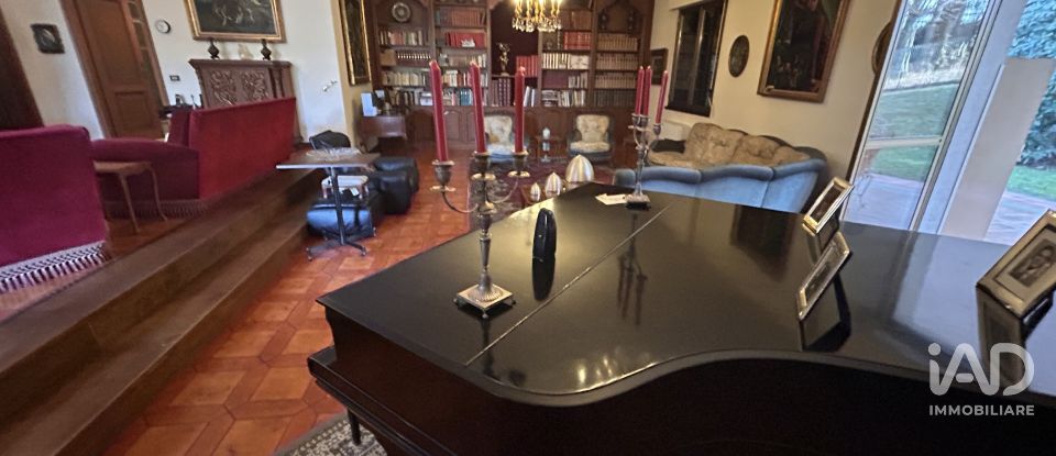 Townhouse 9 rooms of 365 m² in Guanzate (22070)