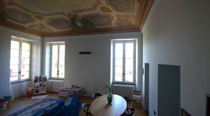 Apartment 5 rooms of 126 m² in Genova (16162)