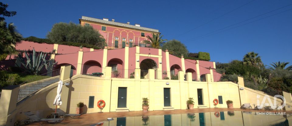 Appartamento 5 locali di 126 m² a Genova (16162)