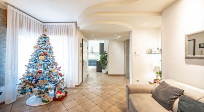 Appartamento 6 locali di 114 m² a Ro (44033)