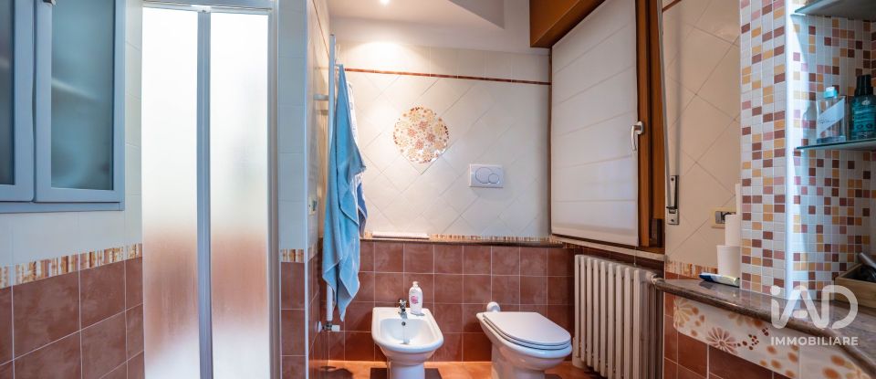 Apartment 6 rooms of 114 m² in Ro (44033)