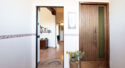 Apartment 7 rooms of 160 m² in Campi Bisenzio (50013)