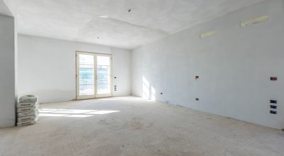 Quadrilocale di 135 m² a Pontedera (56025)