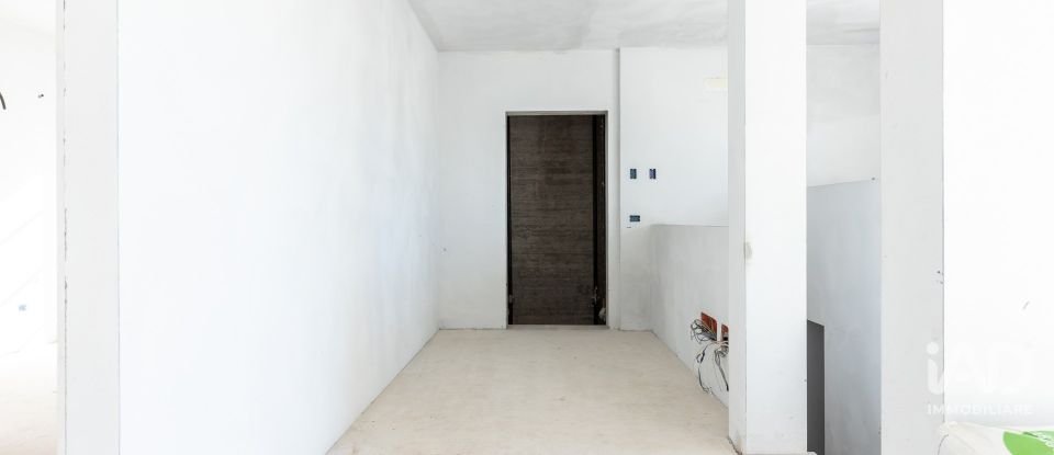 Four-room apartment of 135 m² in Pontedera (56025)