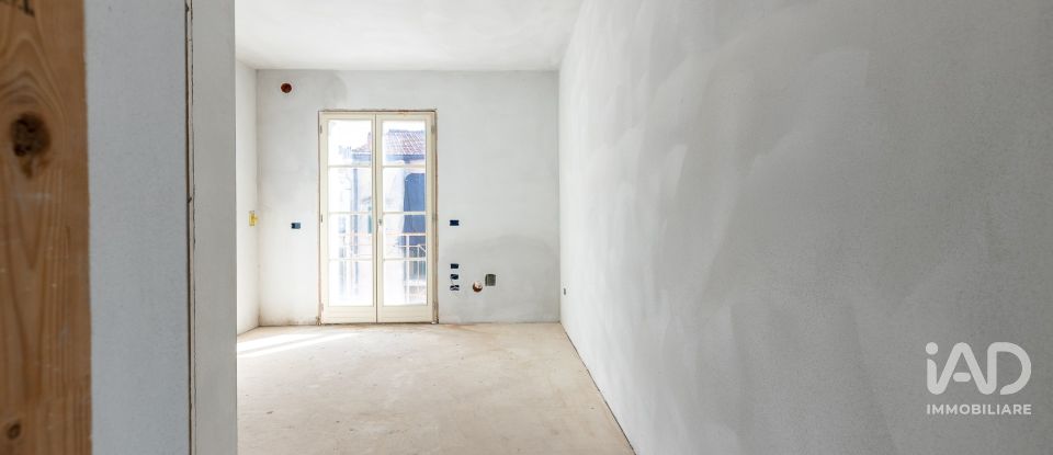 Four-room apartment of 135 m² in Pontedera (56025)