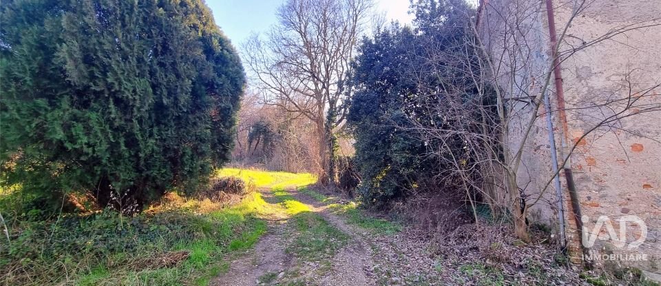 Rustico 4 locali di 423 m² in Cavriana (46040)