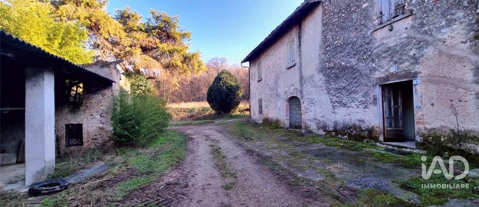 Rustico 4 locali di 423 m² in Cavriana (46040)