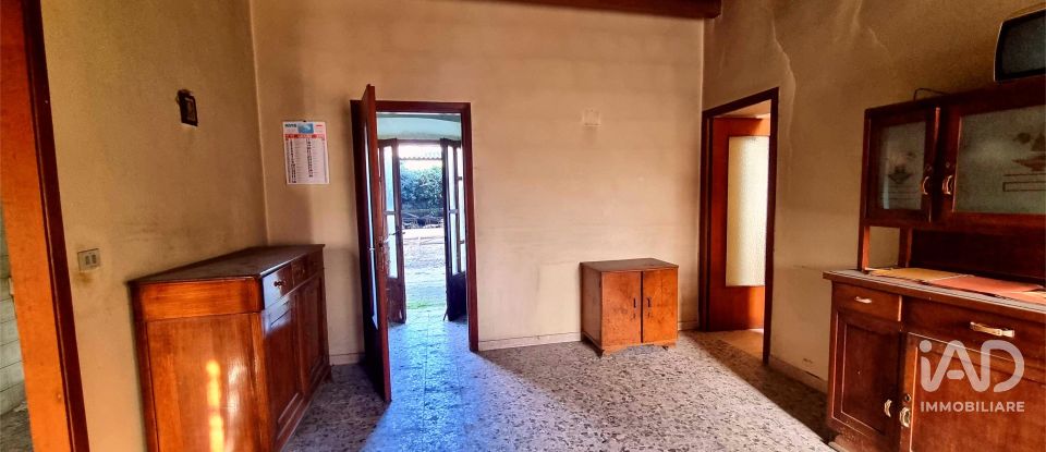 Rustico 4 locali di 423 m² in Cavriana (46040)
