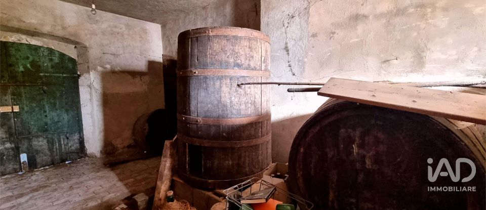 Rustico 4 locali di 423 m² in Cavriana (46040)