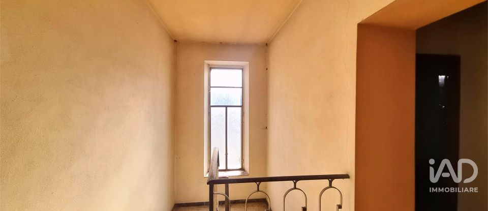 Rustico 4 locali di 423 m² in Cavriana (46040)