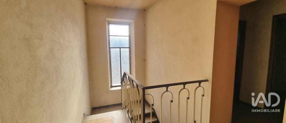 Rustico 4 locali di 423 m² in Cavriana (46040)