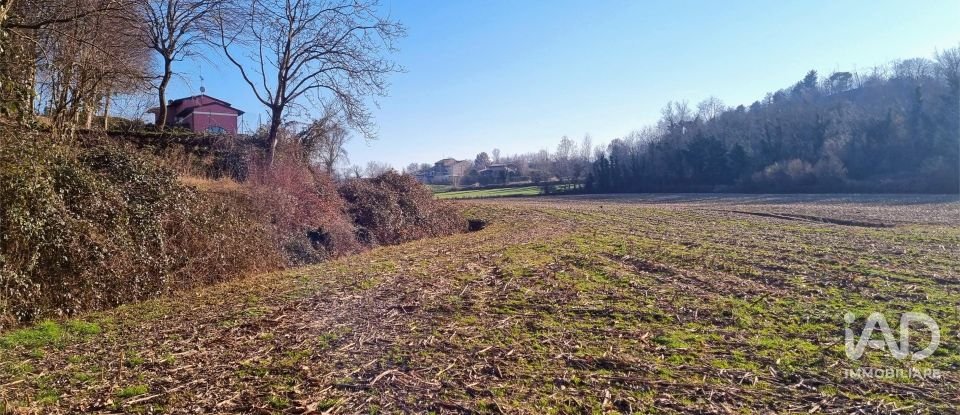 Rustico 4 locali di 423 m² in Cavriana (46040)