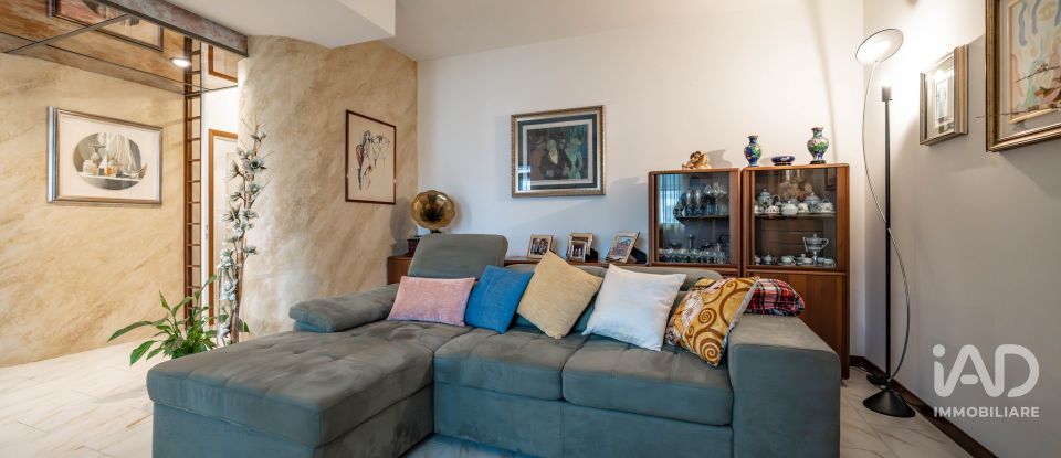 Apartment 6 rooms of 114 m² in Berra (44030)