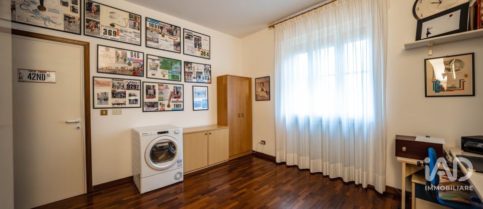 Apartment 6 rooms of 114 m² in Berra (44030)
