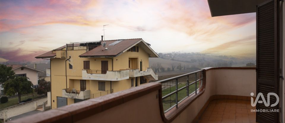 Trilocale di 89 m² a Recanati (62019)