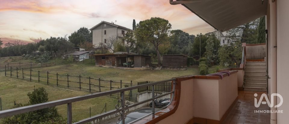 Trilocale di 89 m² a Recanati (62019)