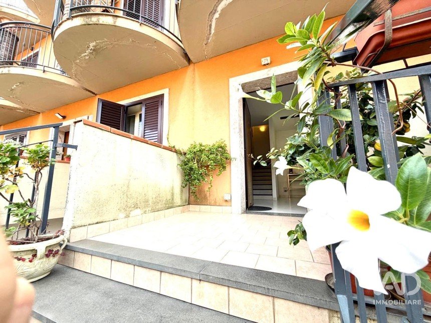 Villa a schiera 8 locali di 170 m² in Giardini-Naxos (98035)