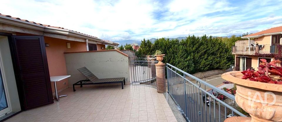 Villa a schiera 8 locali di 170 m² in Giardini-Naxos (98035)