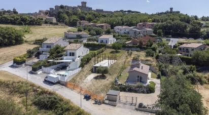 Farm 4 rooms of 146 m² in Offagna (60020)