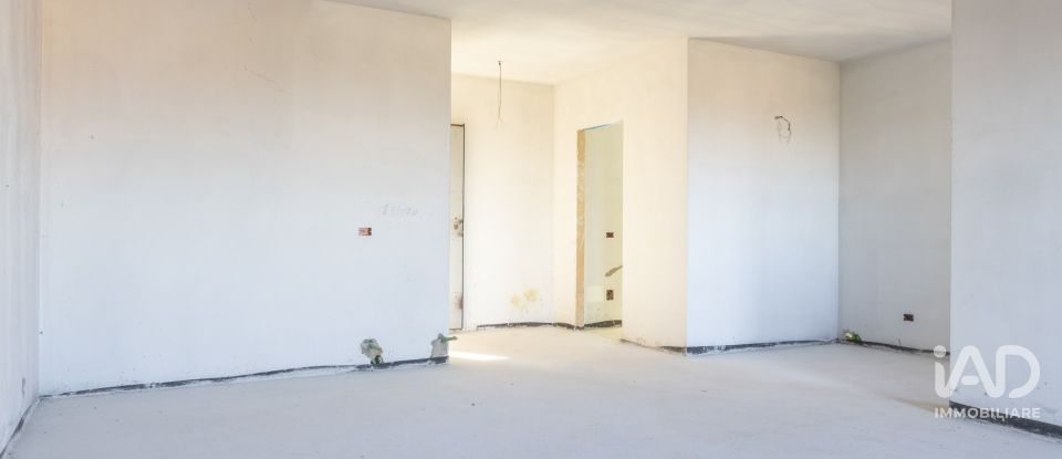 Apartment 5 rooms of 150 m² in Montemarciano (60018)