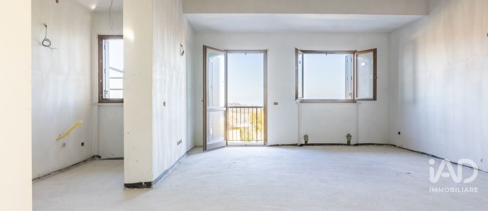 Apartment 5 rooms of 150 m² in Montemarciano (60018)