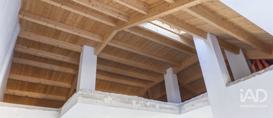 Apartment 5 rooms of 150 m² in Montemarciano (60018)