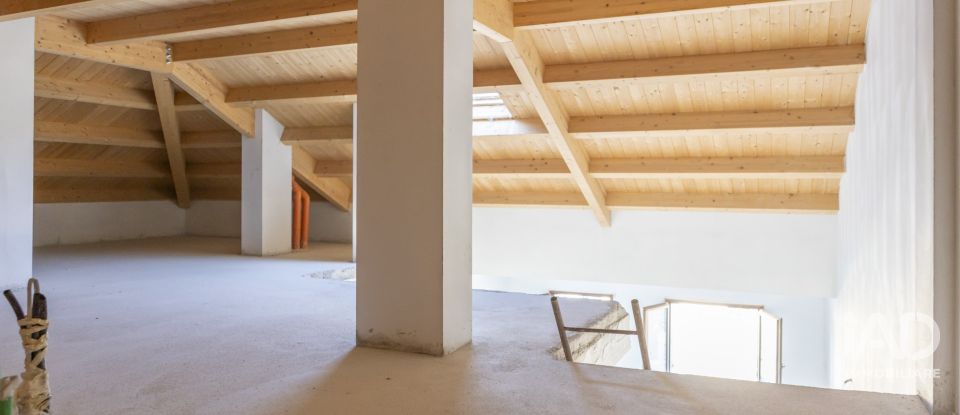 Apartment 5 rooms of 150 m² in Montemarciano (60018)