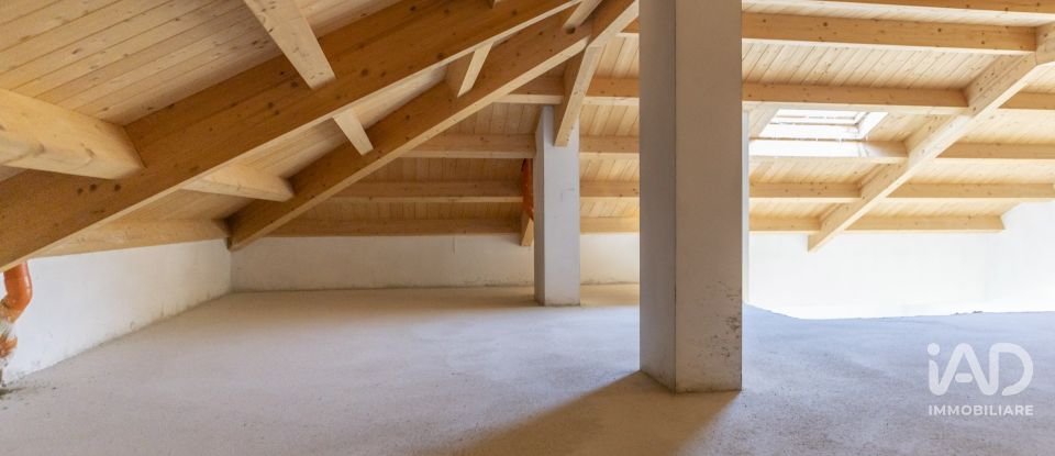 Apartment 5 rooms of 150 m² in Montemarciano (60018)