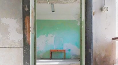 Costruzione di 800 m² in Monterubbiano (63825)