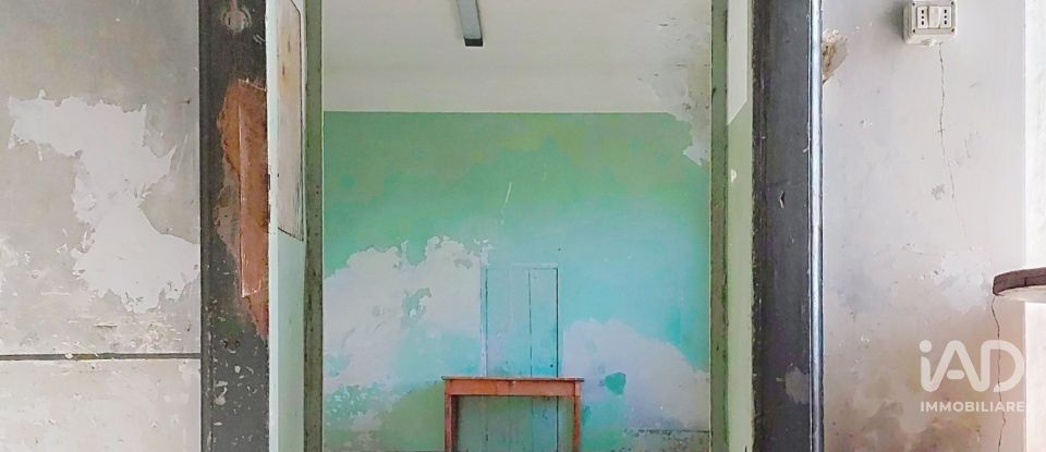 Costruzione di 800 m² in Monterubbiano (63825)